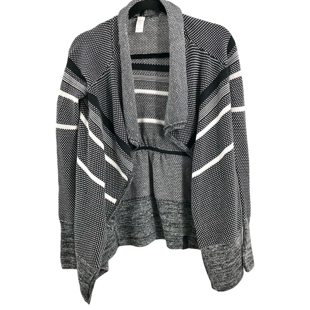 Lululemon Ivivva Feeling Toasty Wrap Cardigan Black White Size 12 Girls